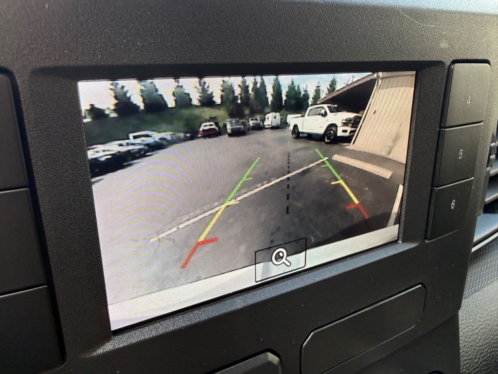 2021 Ford Explorer Image 27