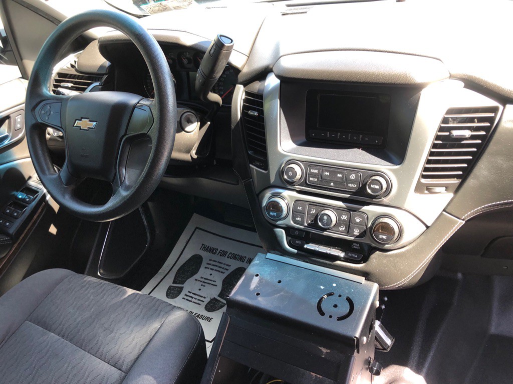 2017 Chevrolet Tahoe Image 27