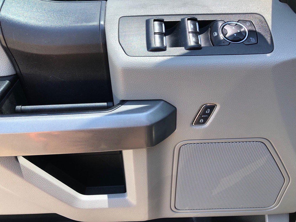2015 Ford F-150 Image 20