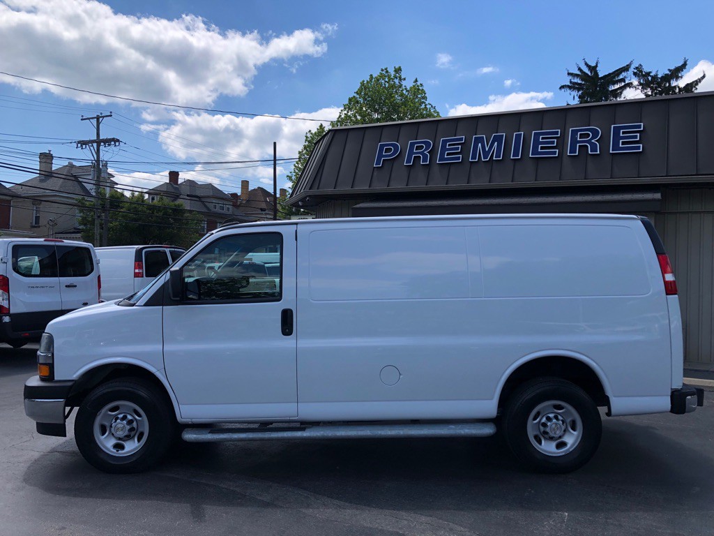 2024 Chevrolet Express Image 3