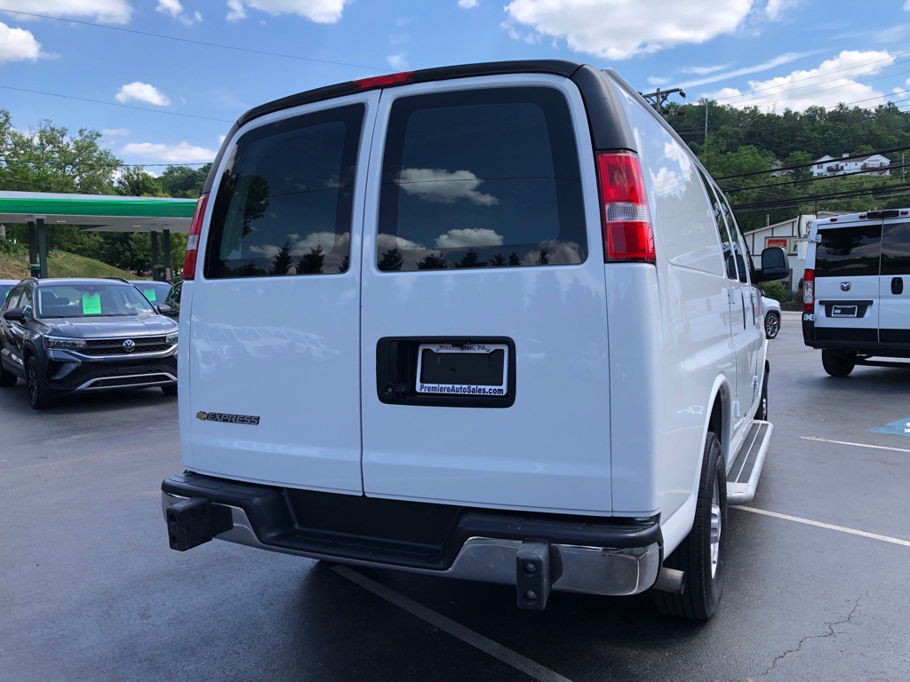 2024 Chevrolet Express Image 5