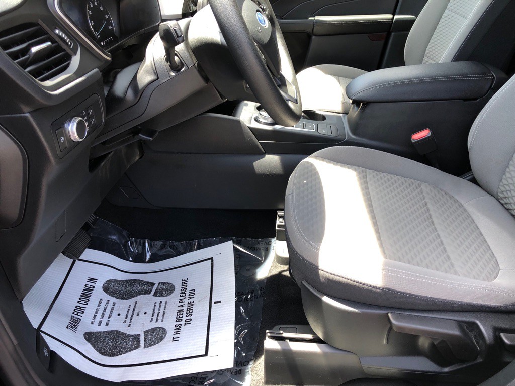 2021 Ford Escape Image 18