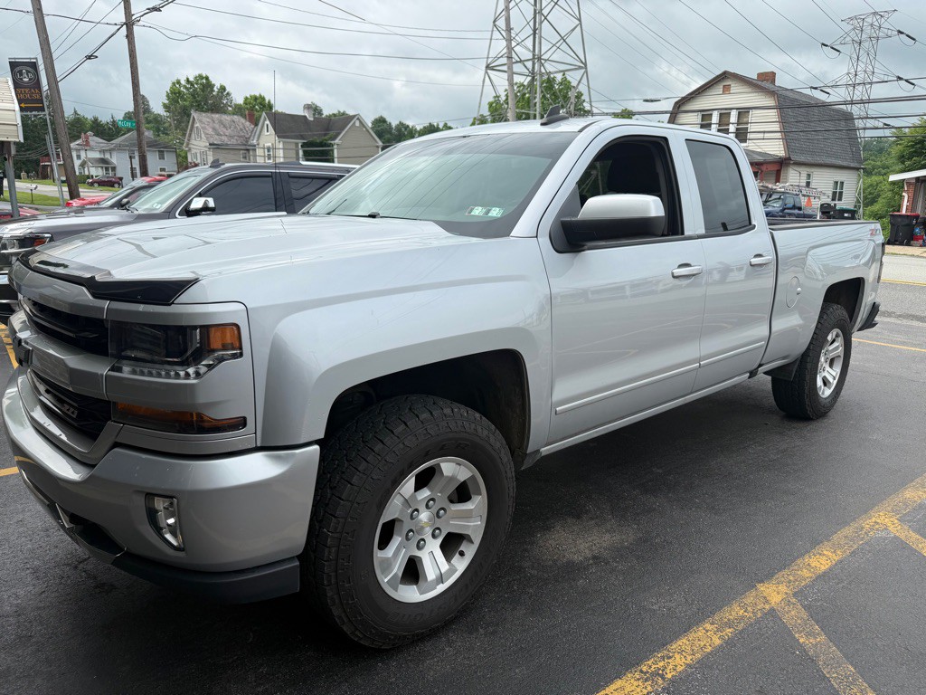 2017 Chevrolet Silverado 1500 Image 4