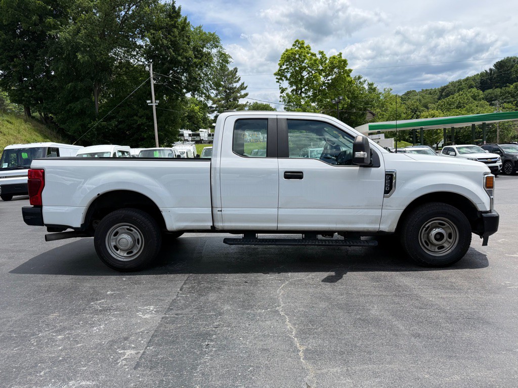 2022 Ford F-250 Image 2