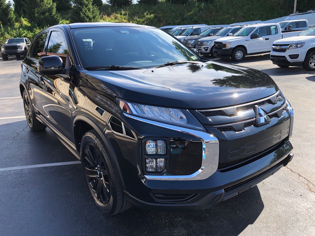 2022 Mitsubishi Outlander Image 8