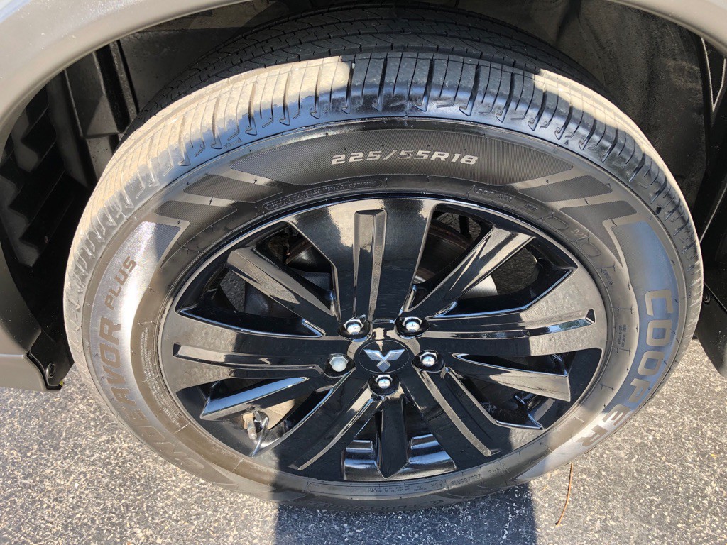 2022 Mitsubishi Outlander Image 11