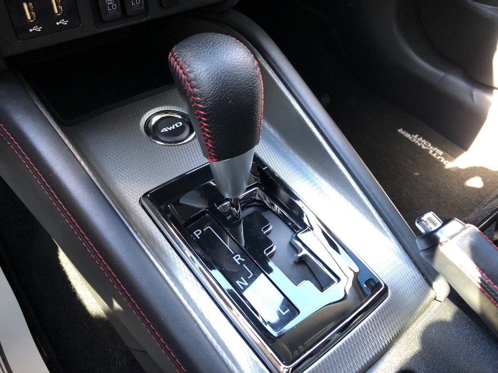 2022 Mitsubishi Outlander Image 27