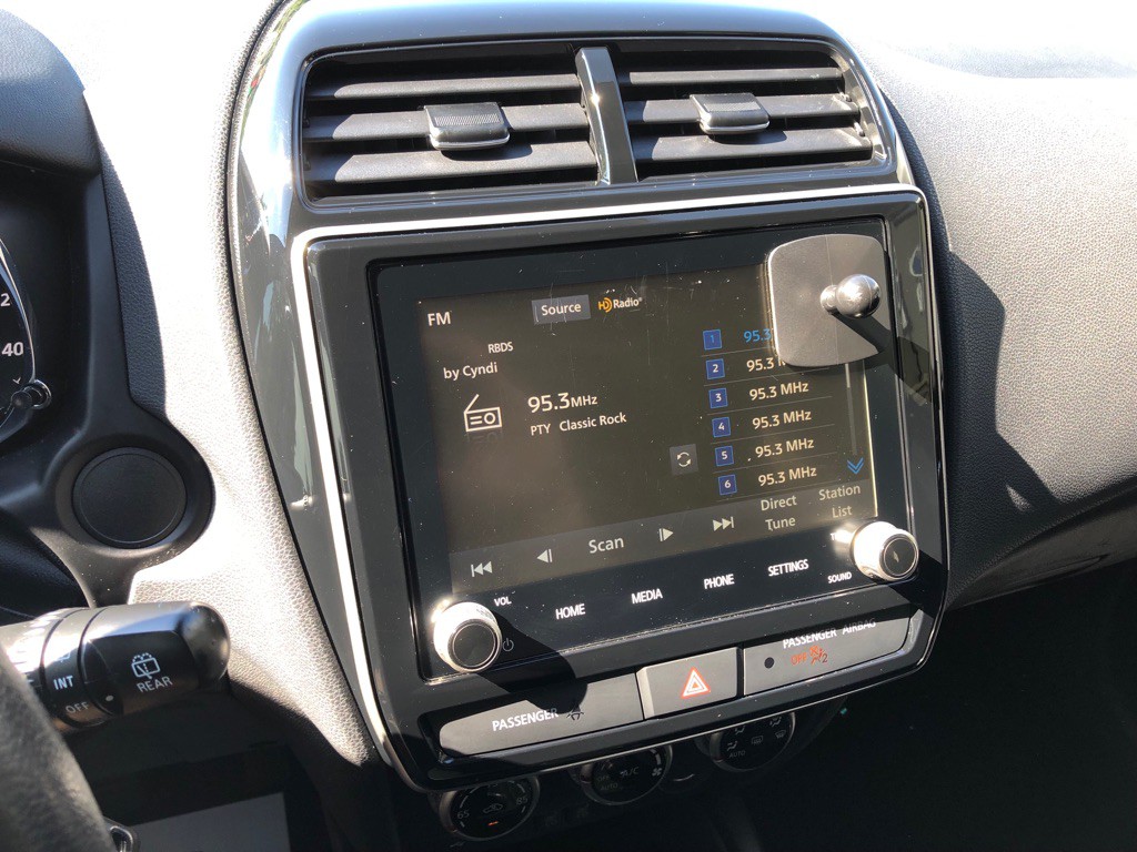 2022 Mitsubishi Outlander Image 28
