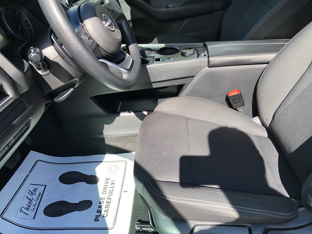 2023 Nissan Rogue Image 18