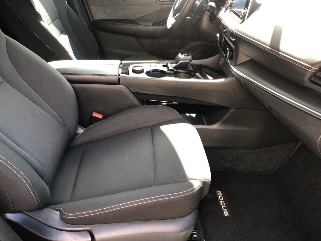 2023 Nissan Rogue Image 23