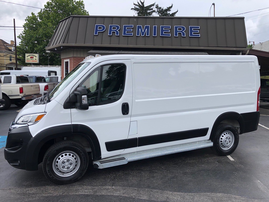 2025 RAM Promaster Image 2