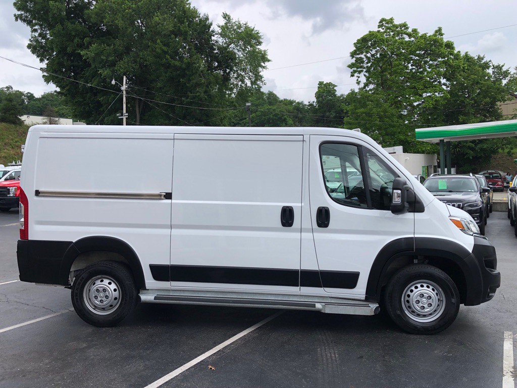 2025 RAM Promaster Image 7