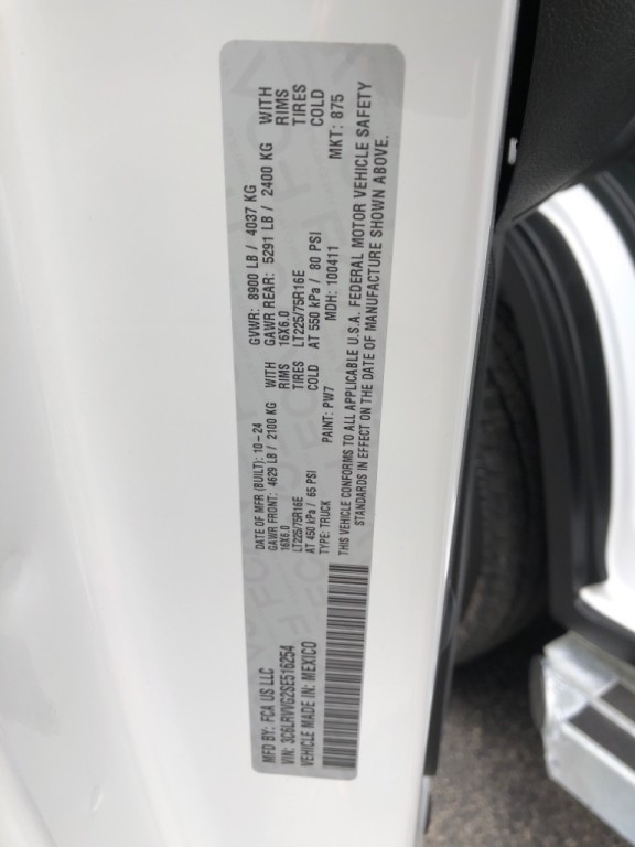 2025 RAM Promaster Image 35