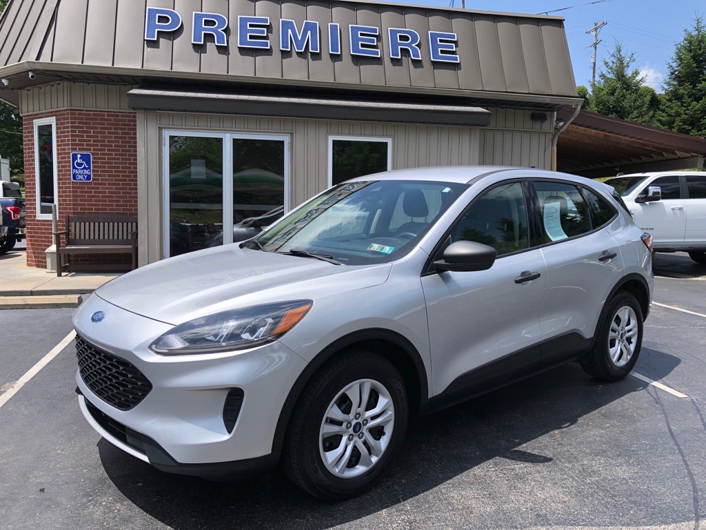 2020 Ford Escape Image 10