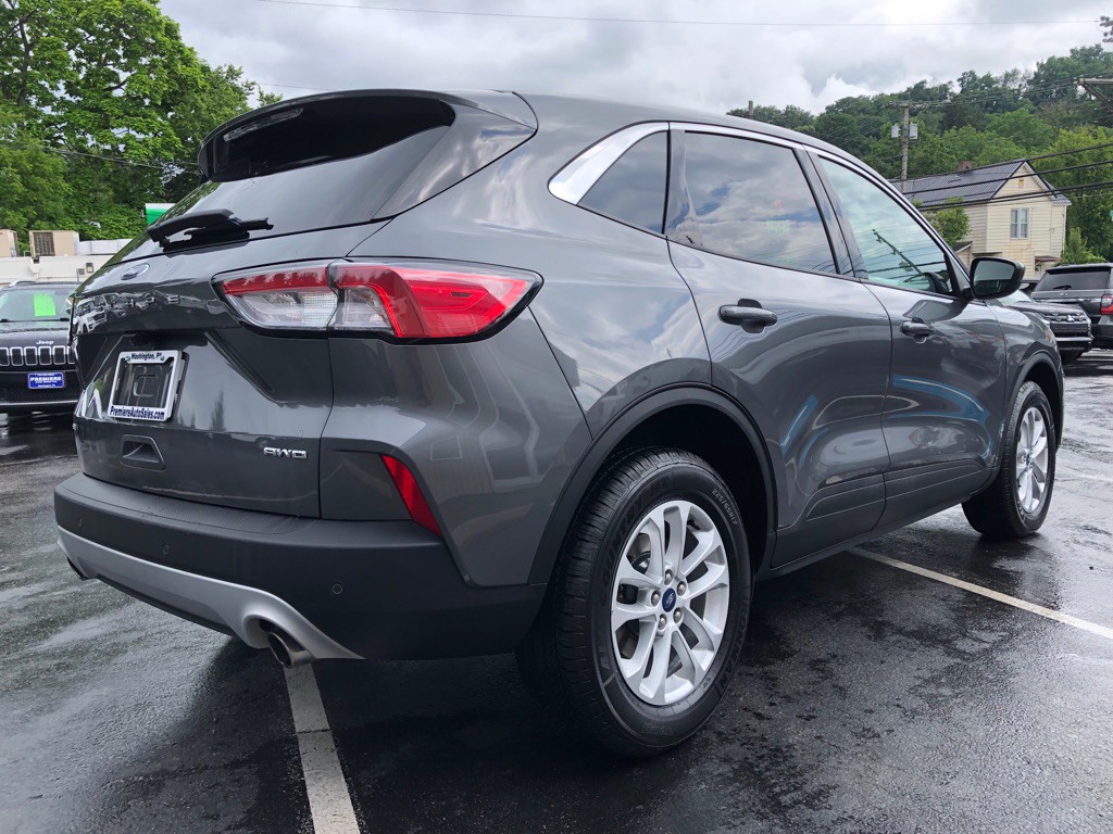 2021 Ford Escape Image 6