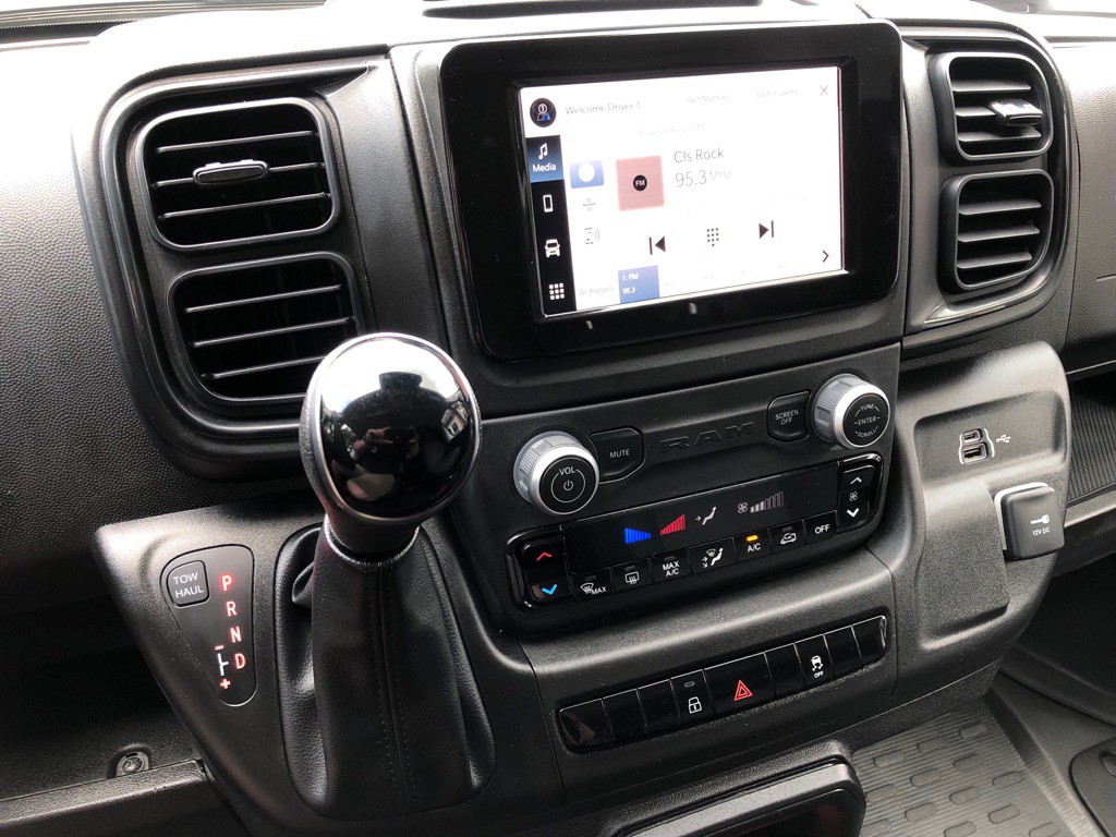 2025 RAM Promaster Image 24