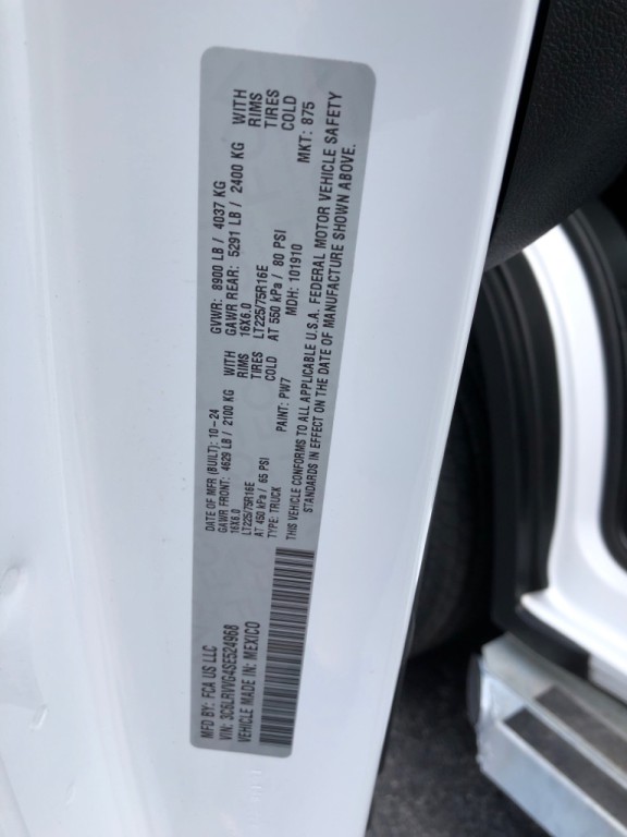 2025 RAM Promaster Image 33