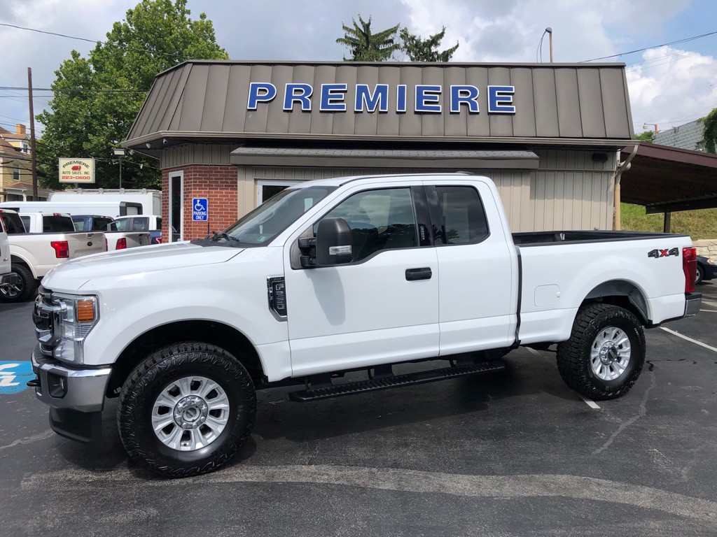 2022 Ford F-250 Image 2