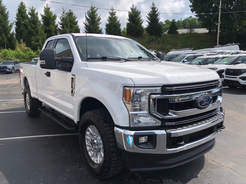2022 Ford F-250 Image 8