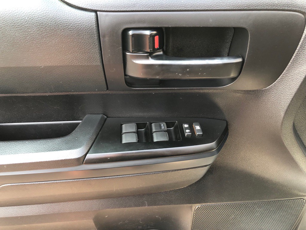 2021 Toyota Tundra Image 20