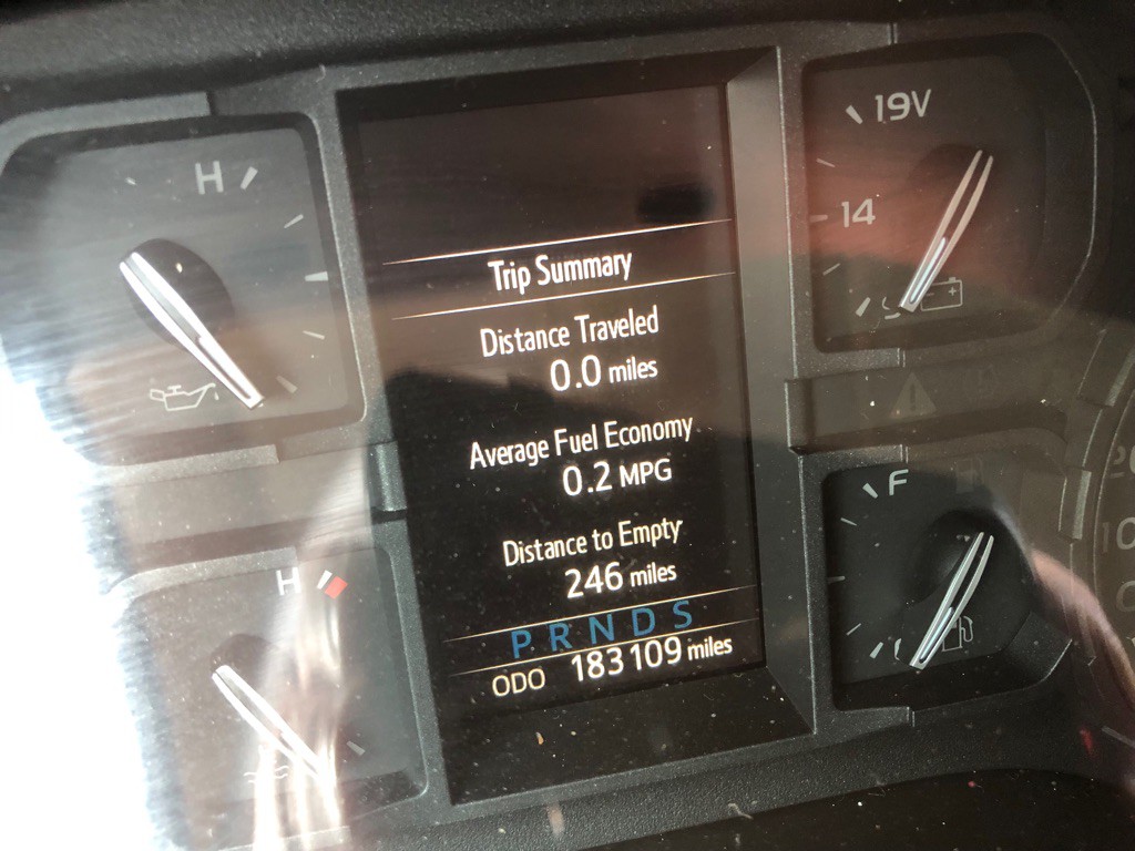 2021 Toyota Tundra Image 38