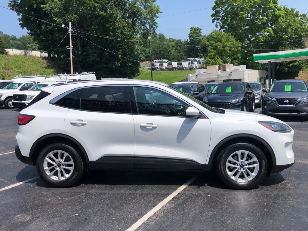 2020 Ford Escape Image 7