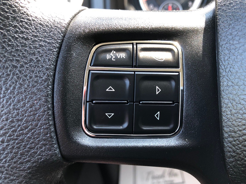 2019 RAM 1500 Image 36