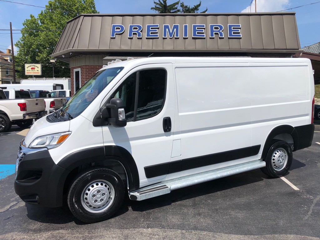2025 RAM Promaster Image 2