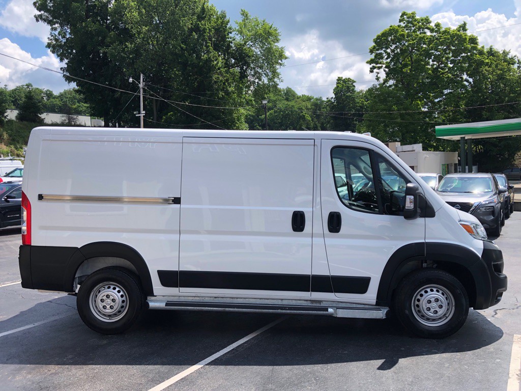 2025 RAM Promaster Image 7
