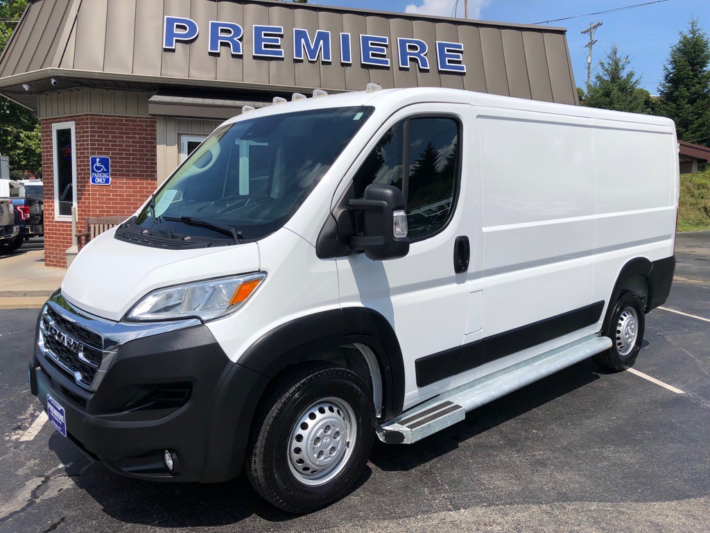 2025 RAM Promaster Image 10