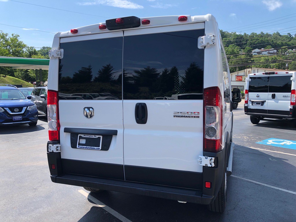 2025 RAM Promaster Image 5