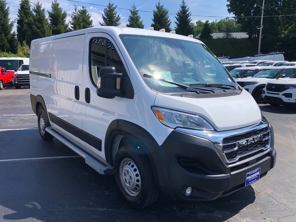 2025 RAM Promaster Image 8