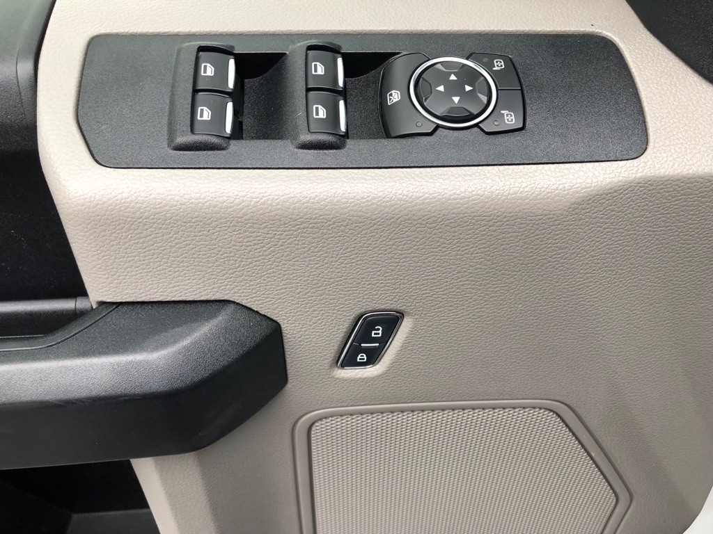 2018 Ford F-250 Image 19