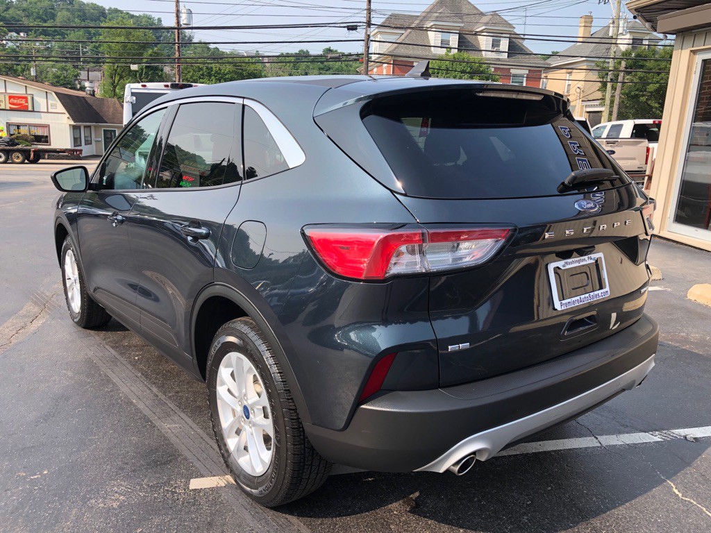 2022 Ford Escape Image 4