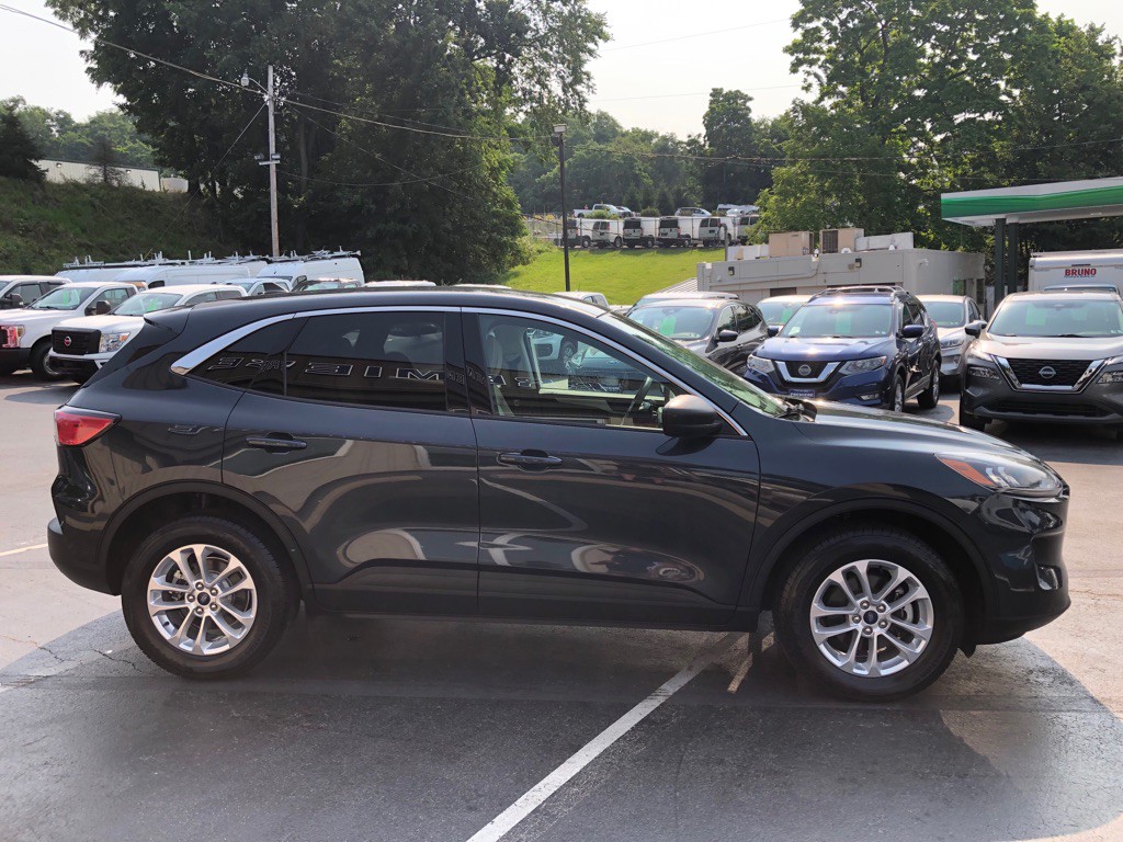 2022 Ford Escape Image 7