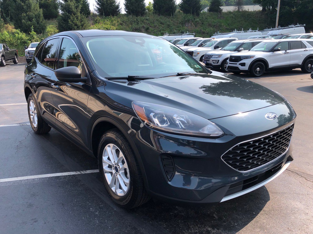 2022 Ford Escape Image 8