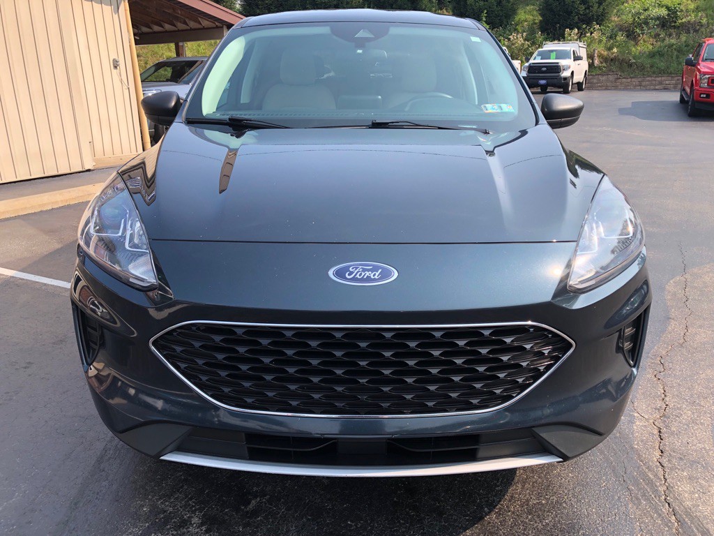 2022 Ford Escape Image 9