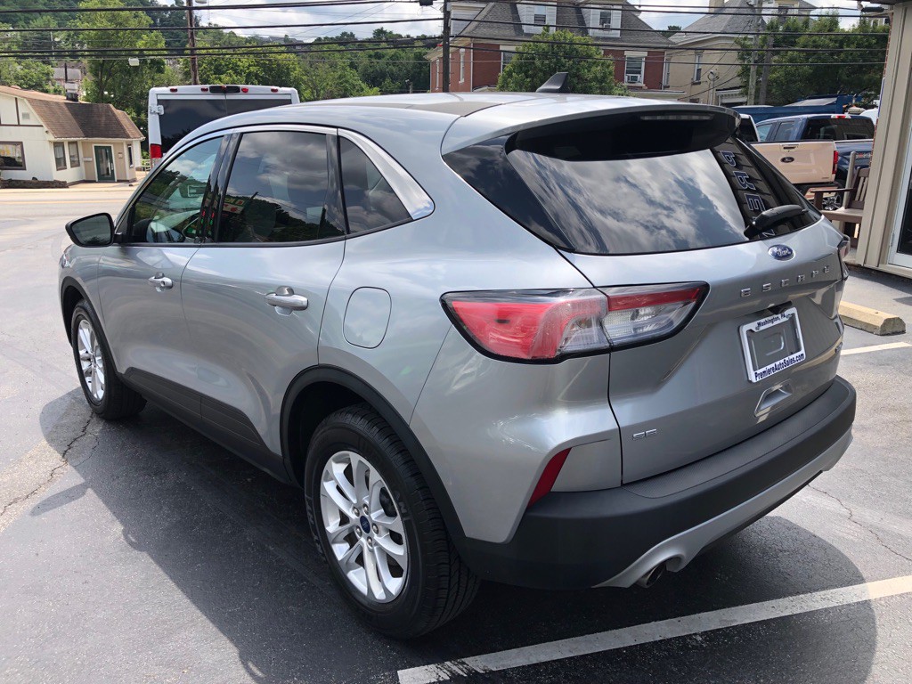 2022 Ford Escape Image 4
