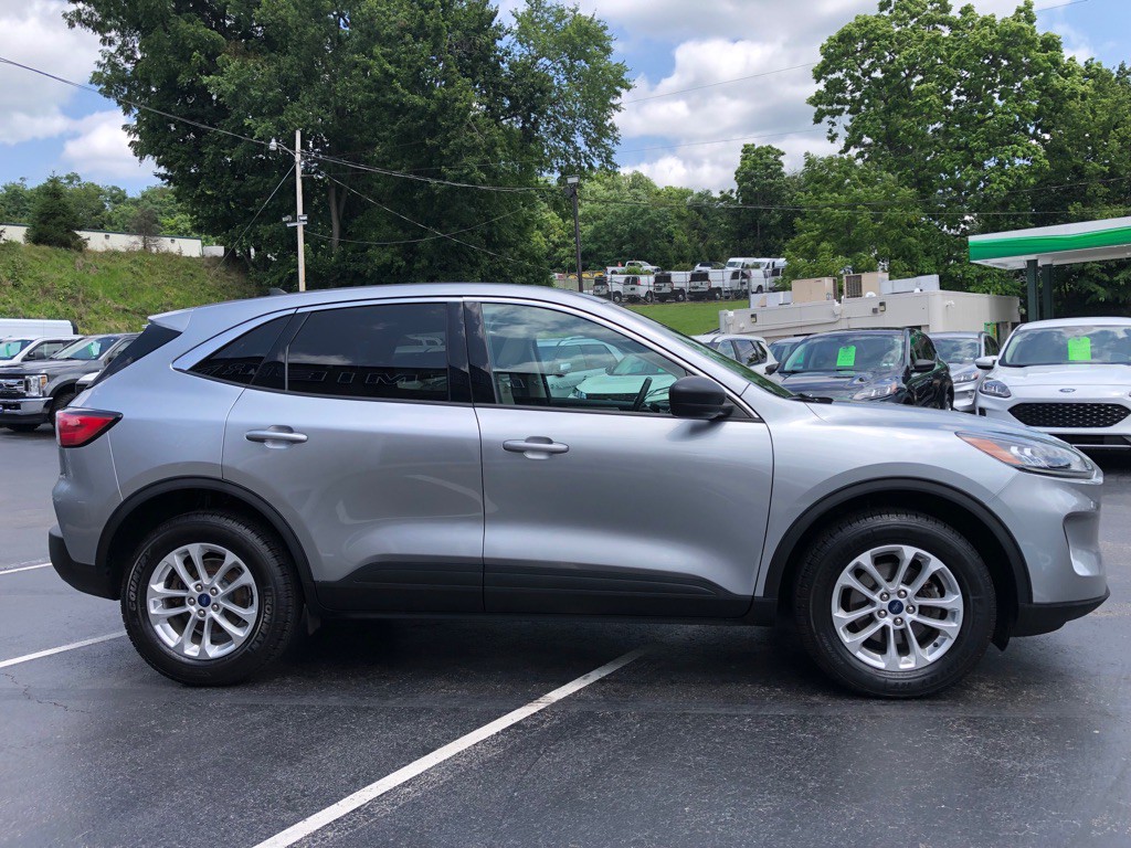 2022 Ford Escape Image 7