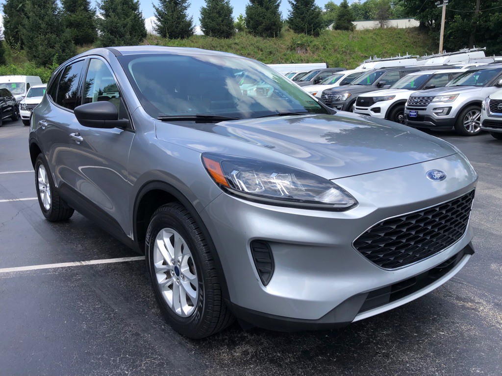 2022 Ford Escape Image 8