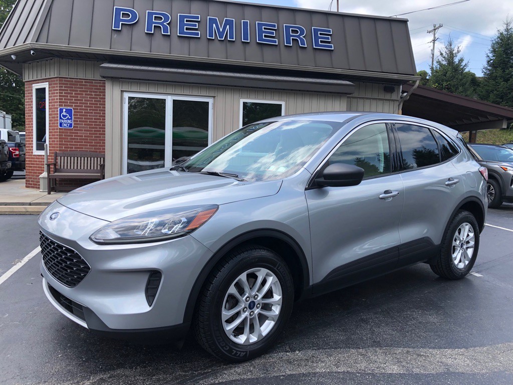 2022 Ford Escape Image 10