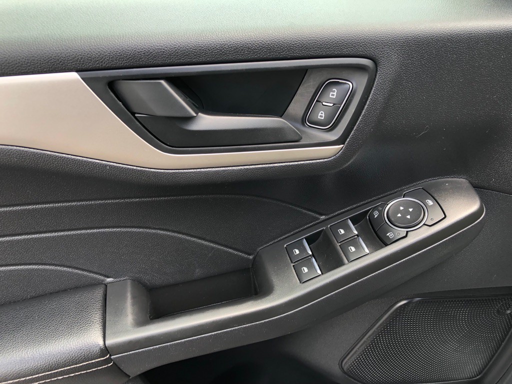 2022 Ford Escape Image 18