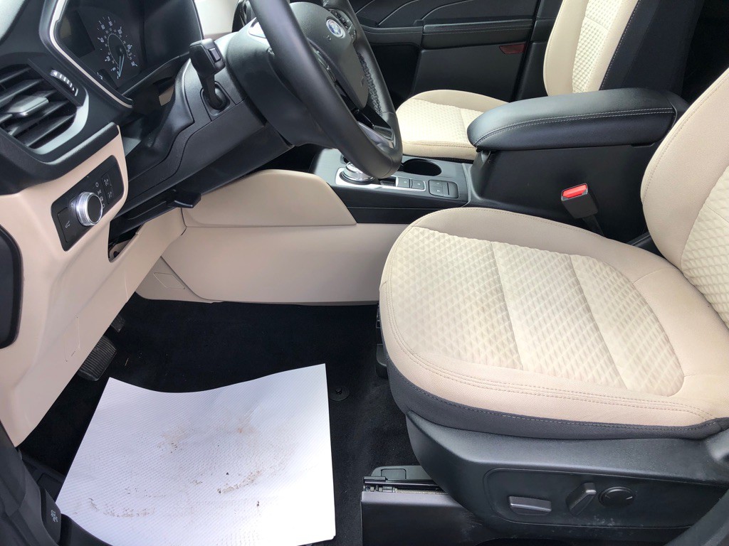 2022 Ford Escape Image 19