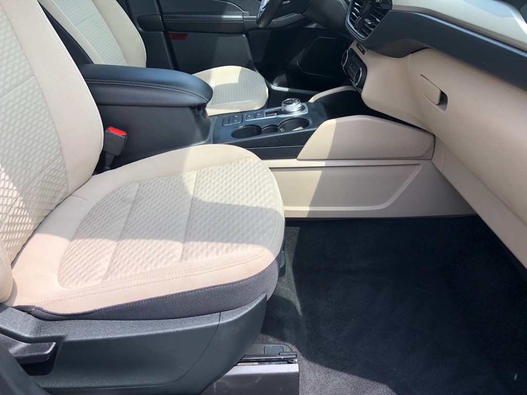 2022 Ford Escape Image 27