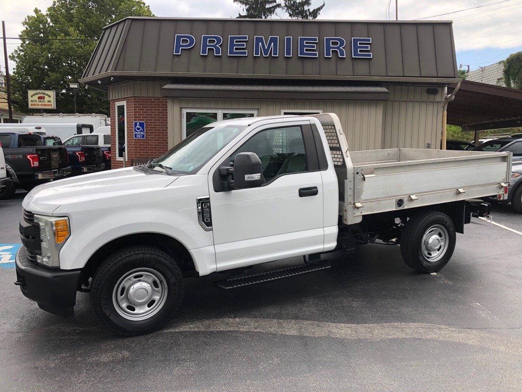 2017 Ford F-250 Image 2