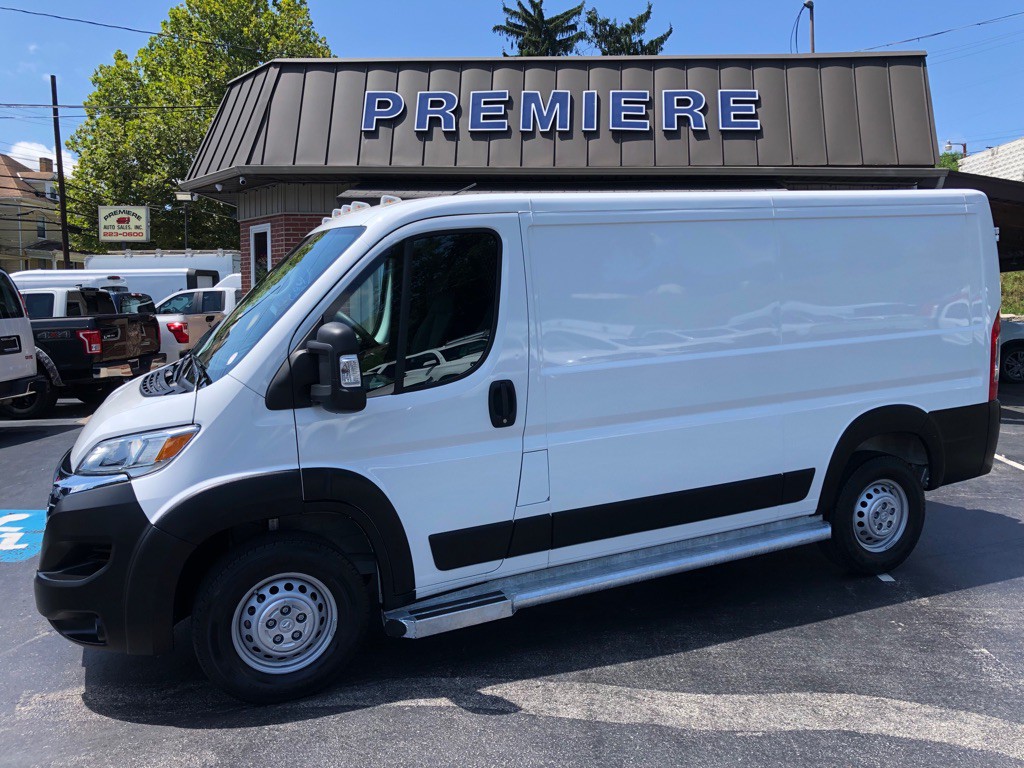 2025 RAM Promaster Image 2