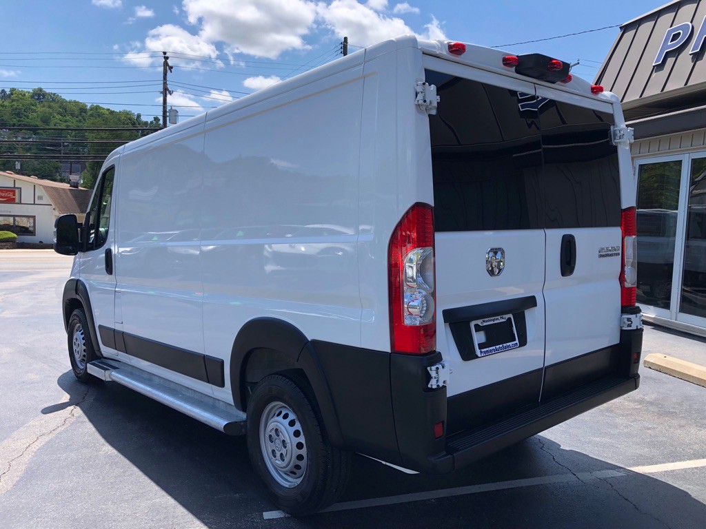 2025 RAM Promaster Image 4
