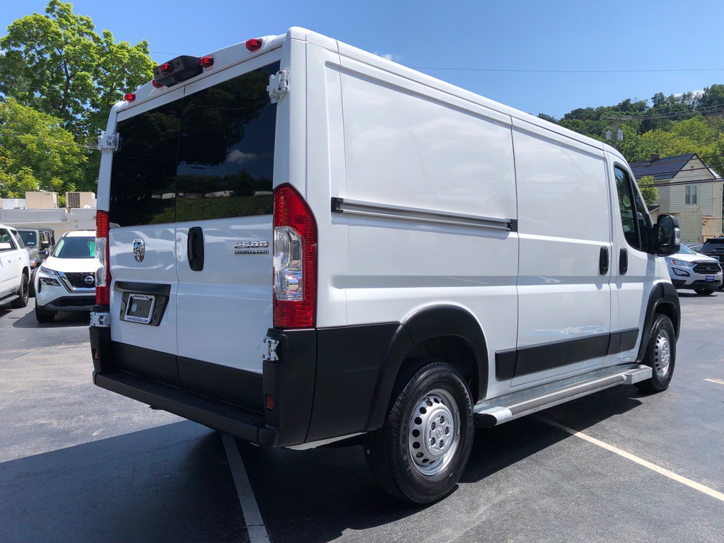 2025 RAM Promaster Image 6