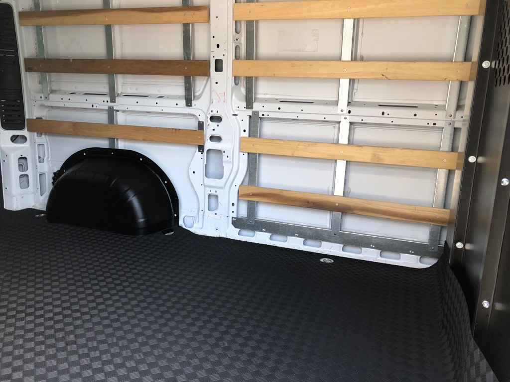 2025 RAM Promaster Image 24