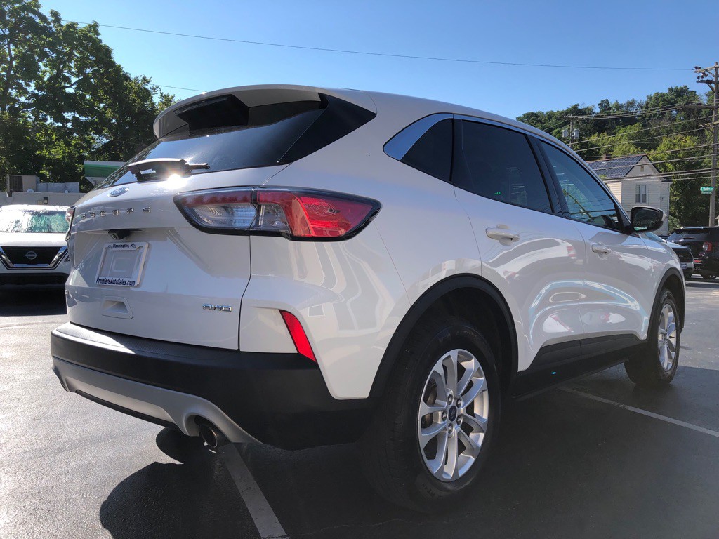 2021 Ford Escape Image 6